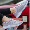 2 Pares Tenis Ortopédico Confort Running (Branco + Cinza c/ Rosa) + Palmilha Tecnológica Grátis