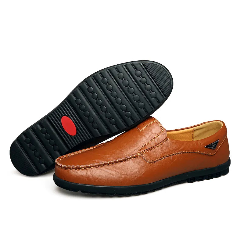 Mocassim Produzido em Couro - Pé de Ferro (Luxo)